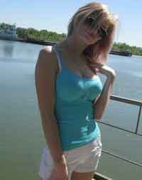 lonely horny female to meet in Harrisonburg